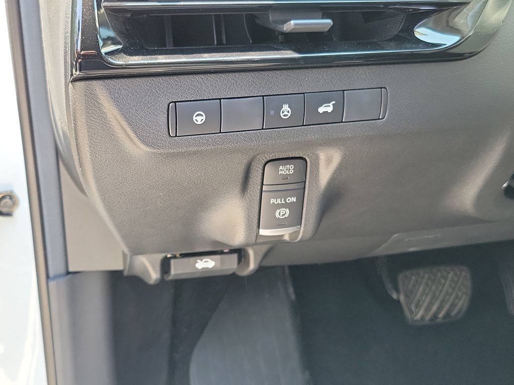 Used 2025 Nissan Murano SL w/ Cargo Package AWD/4WD image 23