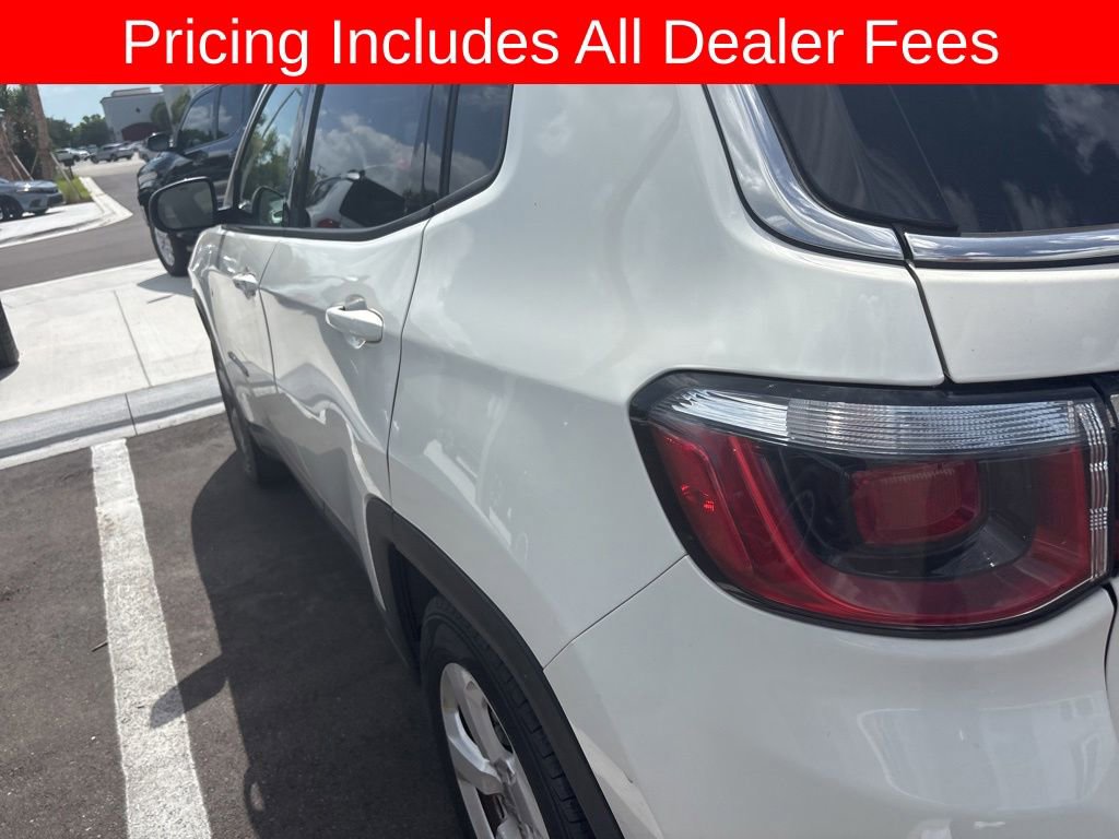 Used 2018 Jeep Compass Latitude w/ Popular Equipment Group FWD image 20