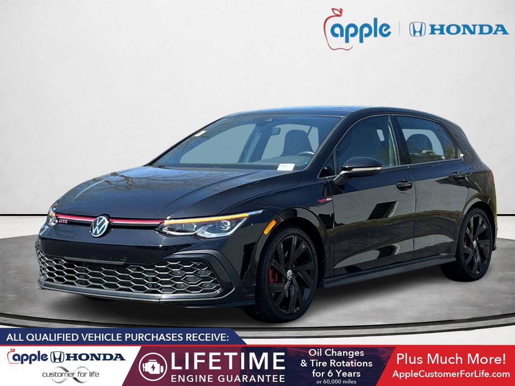 Used 2022 Volkswagen GTI SE image 2
