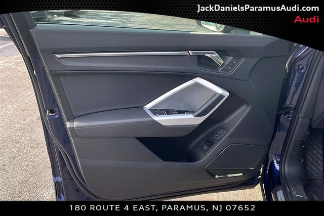 Used 2023 Audi Q3 2.0T Premium Plus w/ Premium Plus Package image 16