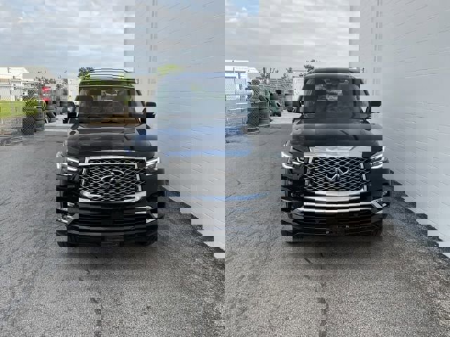 Used 2019 INFINITI QX80 Luxe w/ Proassist Package AWD/4WD image 5