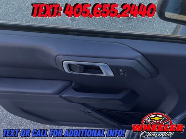 Used 2025 Ford Bronco Outer Banks image 9