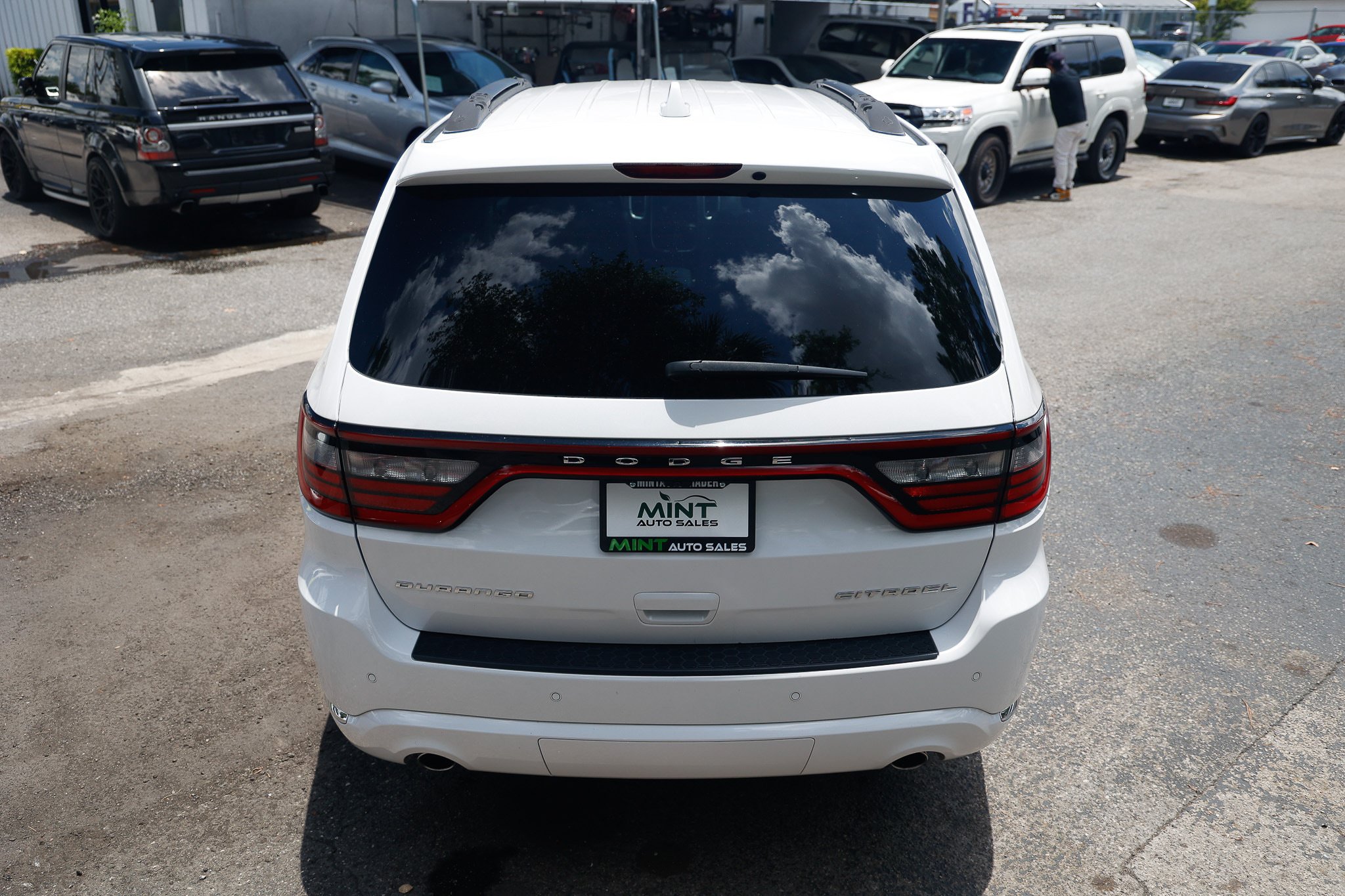 Used 2019 Dodge Durango Citadel w/ Technology Group RWD image 13