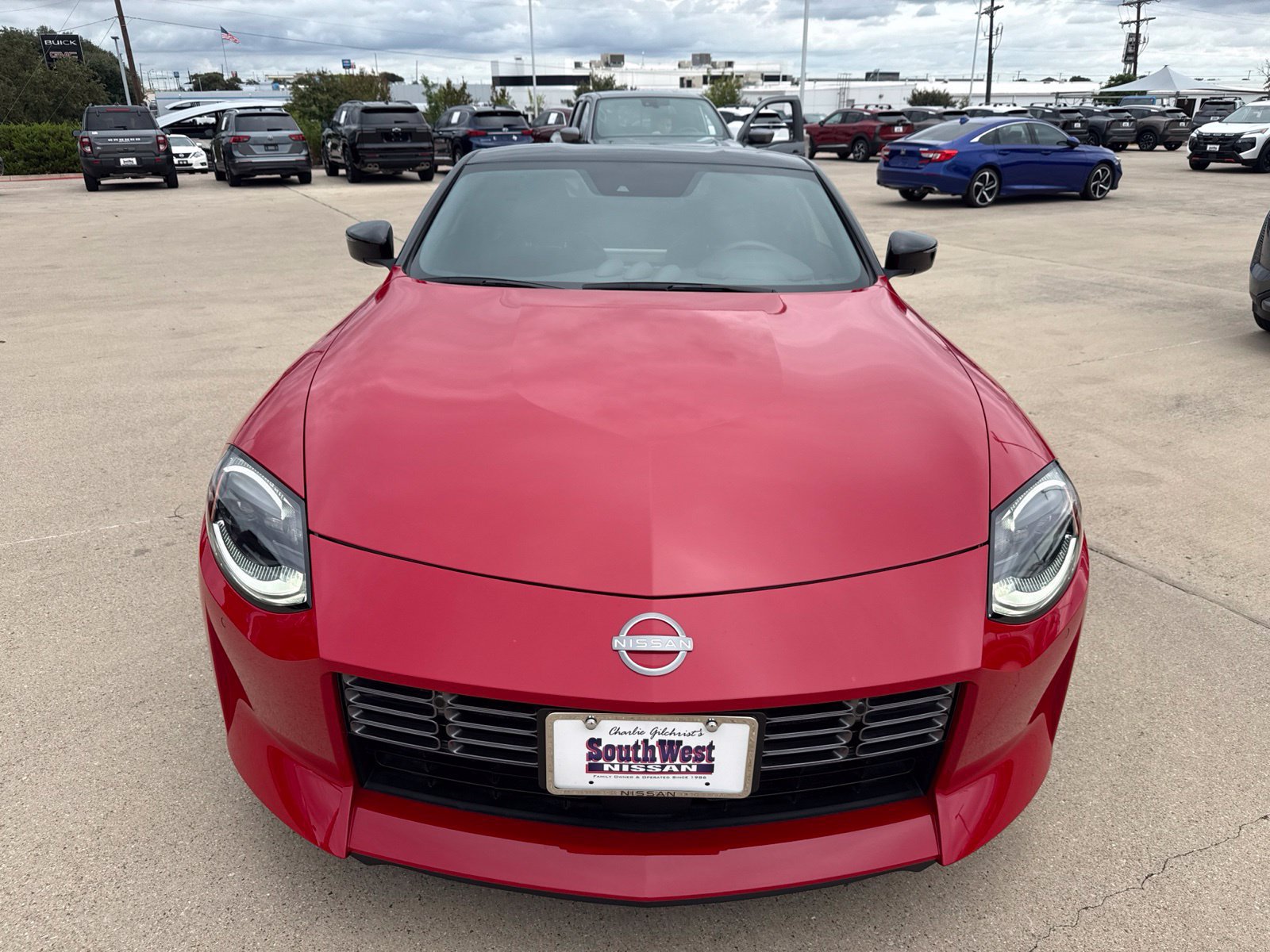 Used 2025 Nissan Z Performance w/ Floor Mat Package RWD image 2