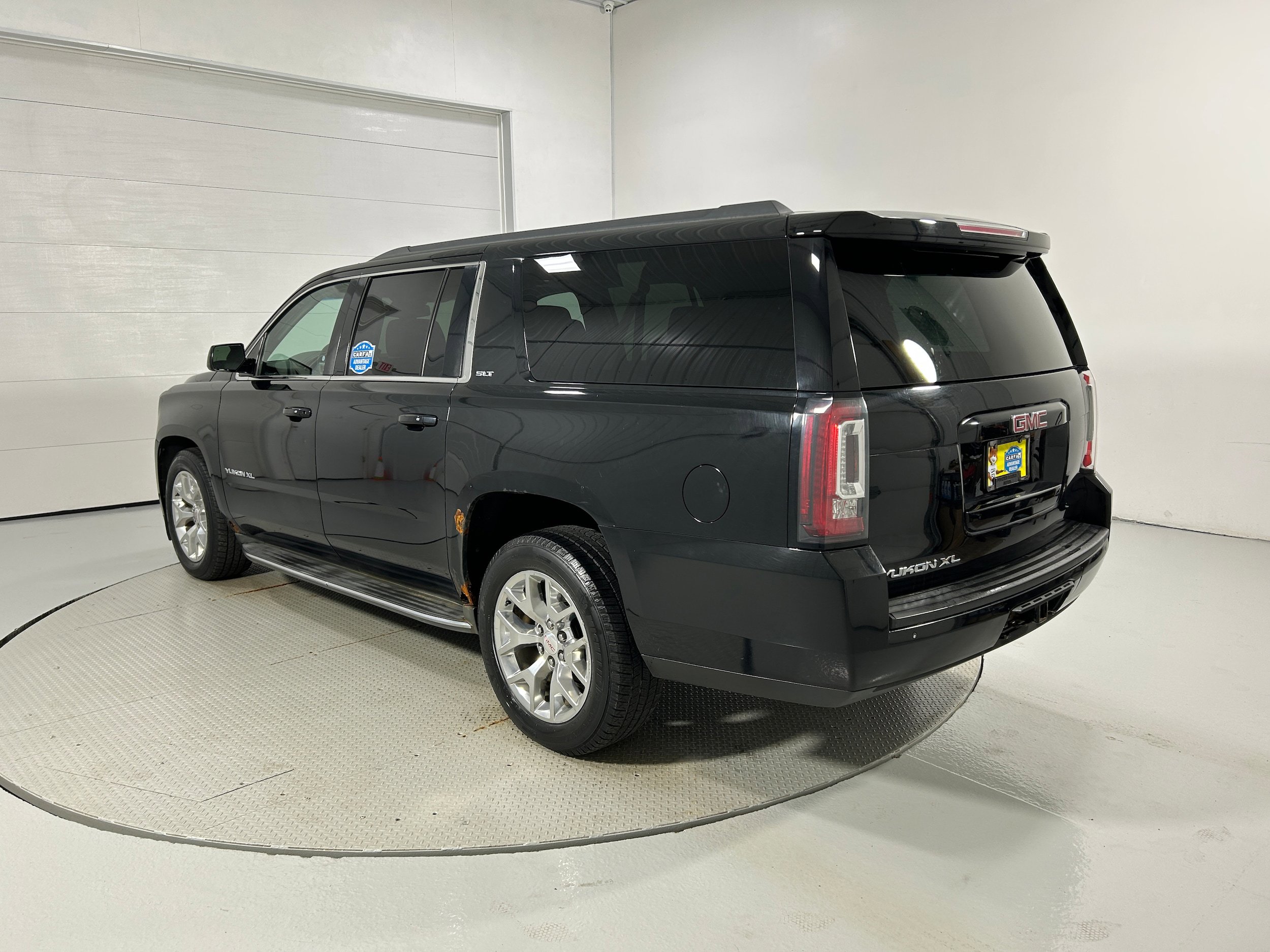 Used 2015 GMC Yukon XL SLT w/ Open Road Package AWD/4WD image 22
