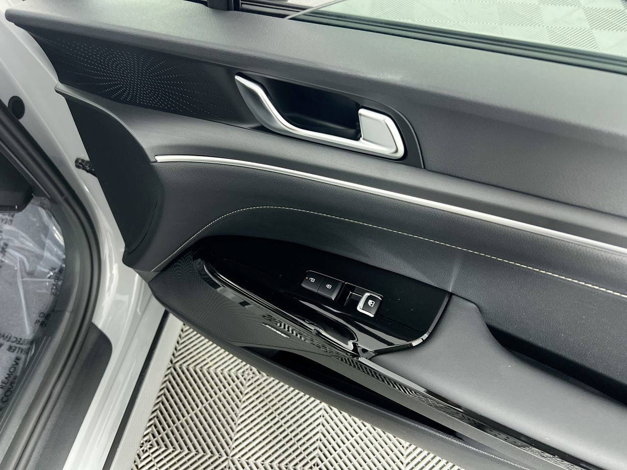 New 2026 Kia K5 GT-Line w/ GT-Line Premium Package FWD image 27