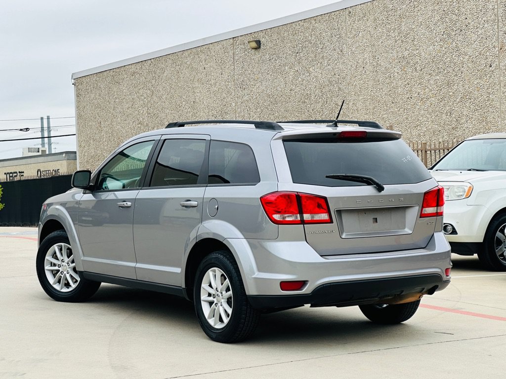 Used 2016 Dodge Journey SXT FWD image 8