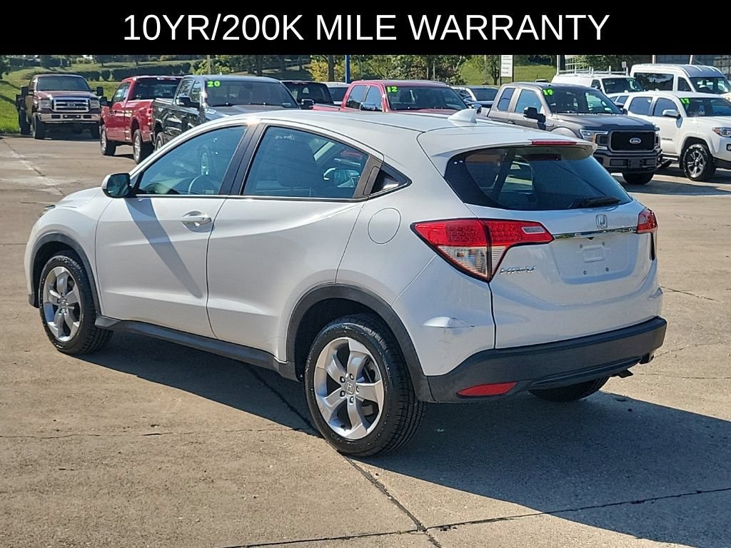 Used 2021 Honda HR-V LX image 3