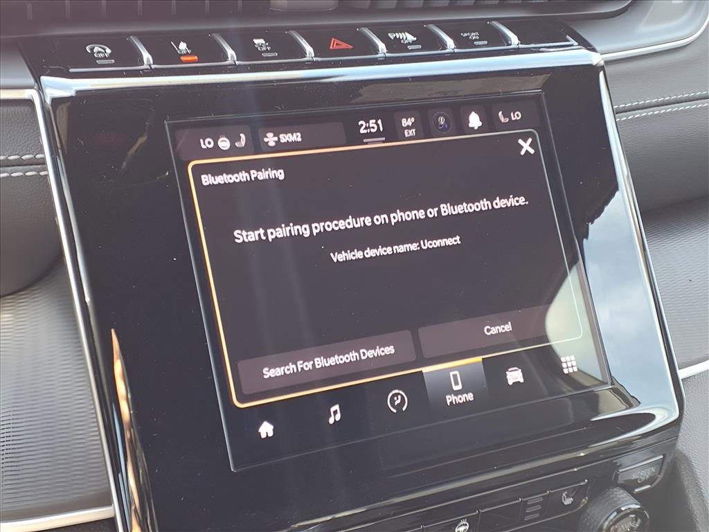 New 2025 Jeep Grand Cherokee L Altitude image 12