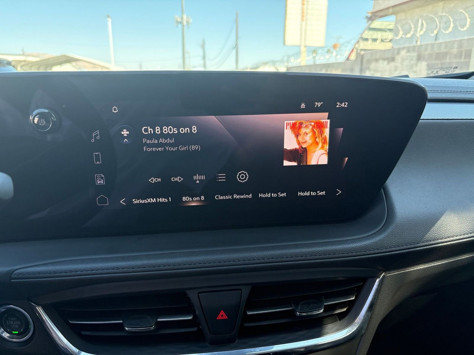 Used 2025 Buick Encore GX Preferred FWD image 17