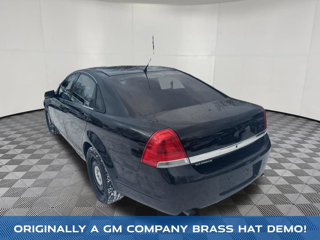 Used 2011 Chevrolet Caprice RWD image 6