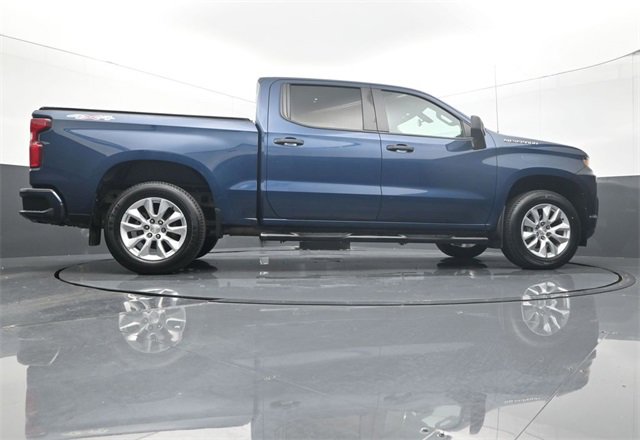 Used 2019 Chevrolet Silverado 1500 Custom w/ Custom Convenience Package image 12