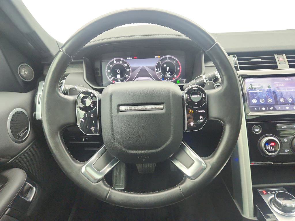 Used 2020 Land Rover Discovery HSE image 15