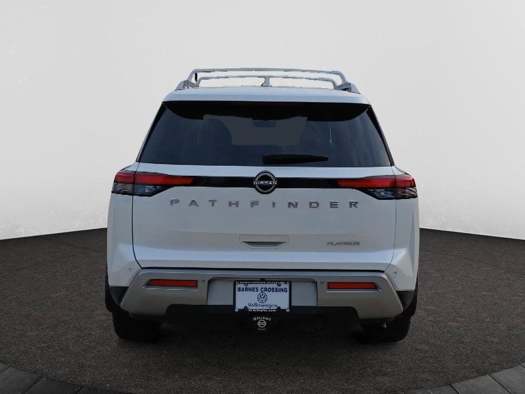 Used 2025 Nissan Pathfinder Platinum FWD image 6