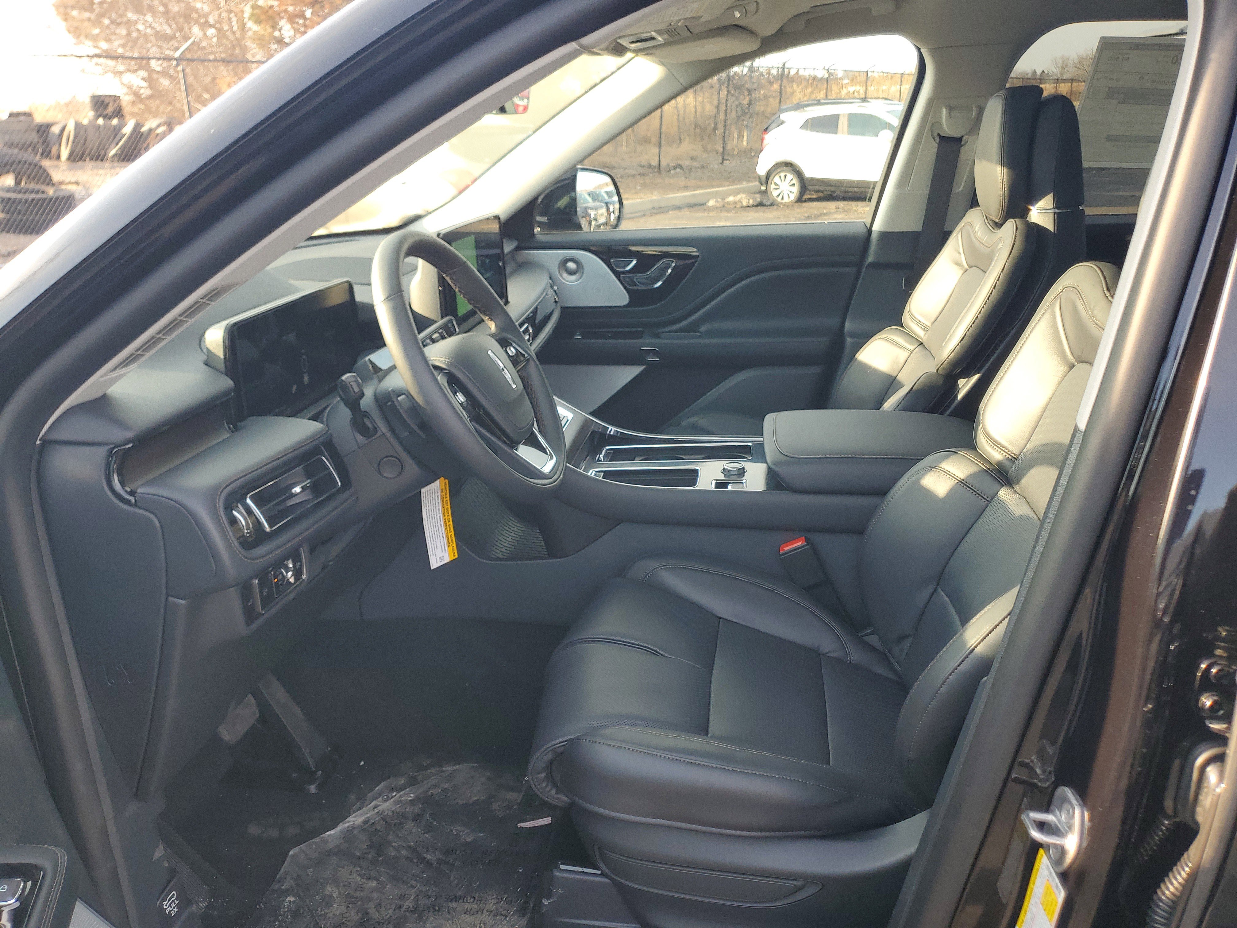 New 2026 Lincoln Aviator Reserve image 11