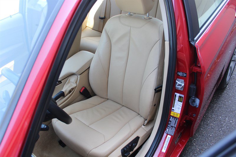 Used 2014 BMW 335i xDrive Sedan AWD/4WD image 20