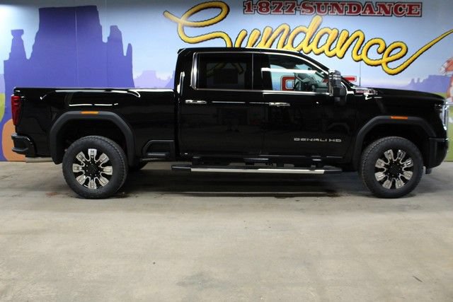 New 2026 GMC Sierra 2500 Denali w/ Denali Reserve Package AWD/4WD image 1