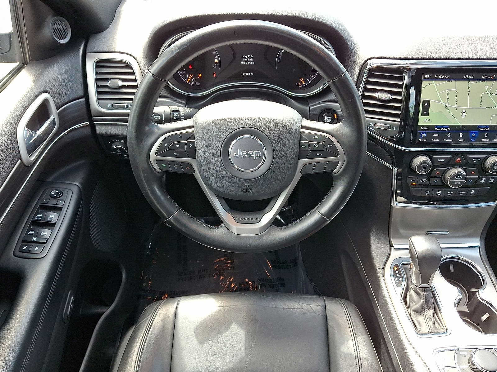 Used 2020 Jeep Grand Cherokee Limited AWD/4WD image 27