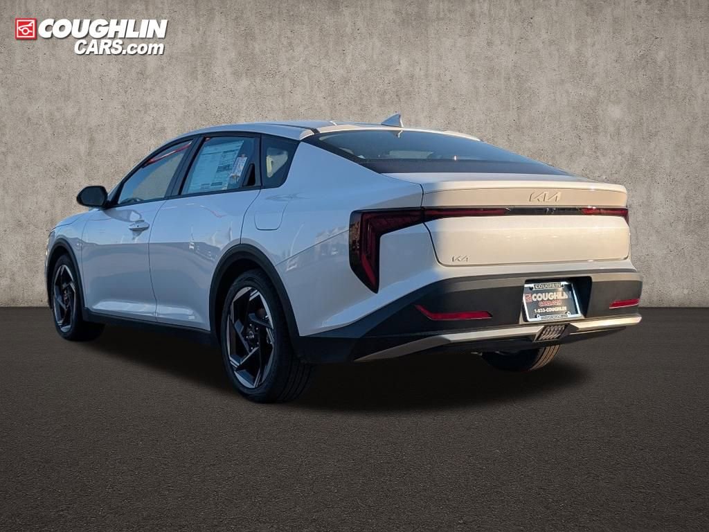 New 2025 Kia K4 EX image 5