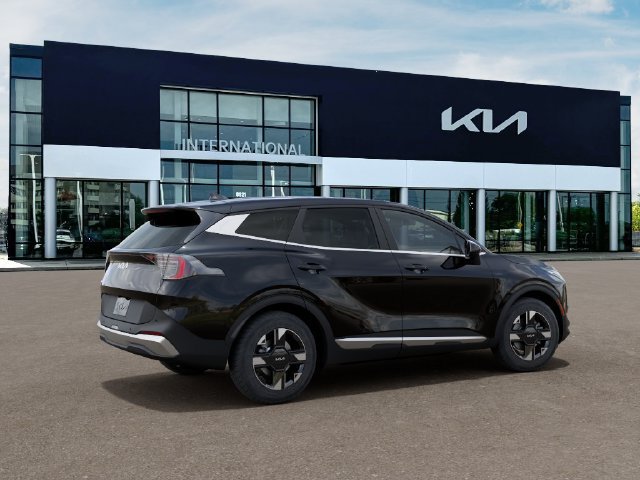 New 2027 Kia Sportage LX FWD image 6