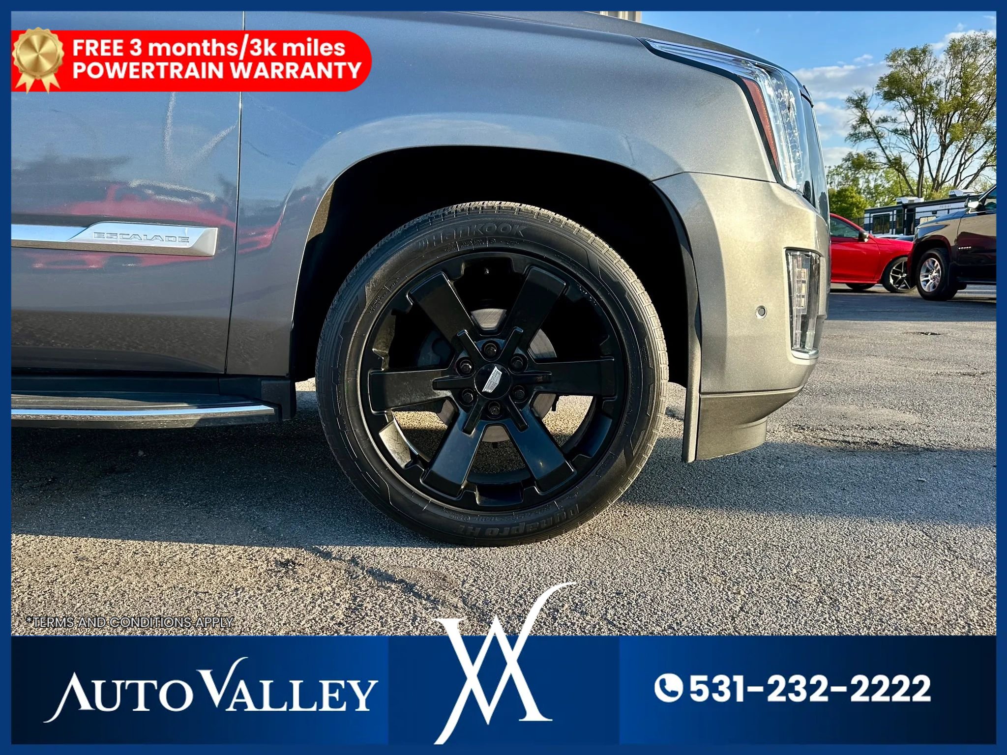 Used 2020 Cadillac Escalade Luxury AWD/4WD image 9