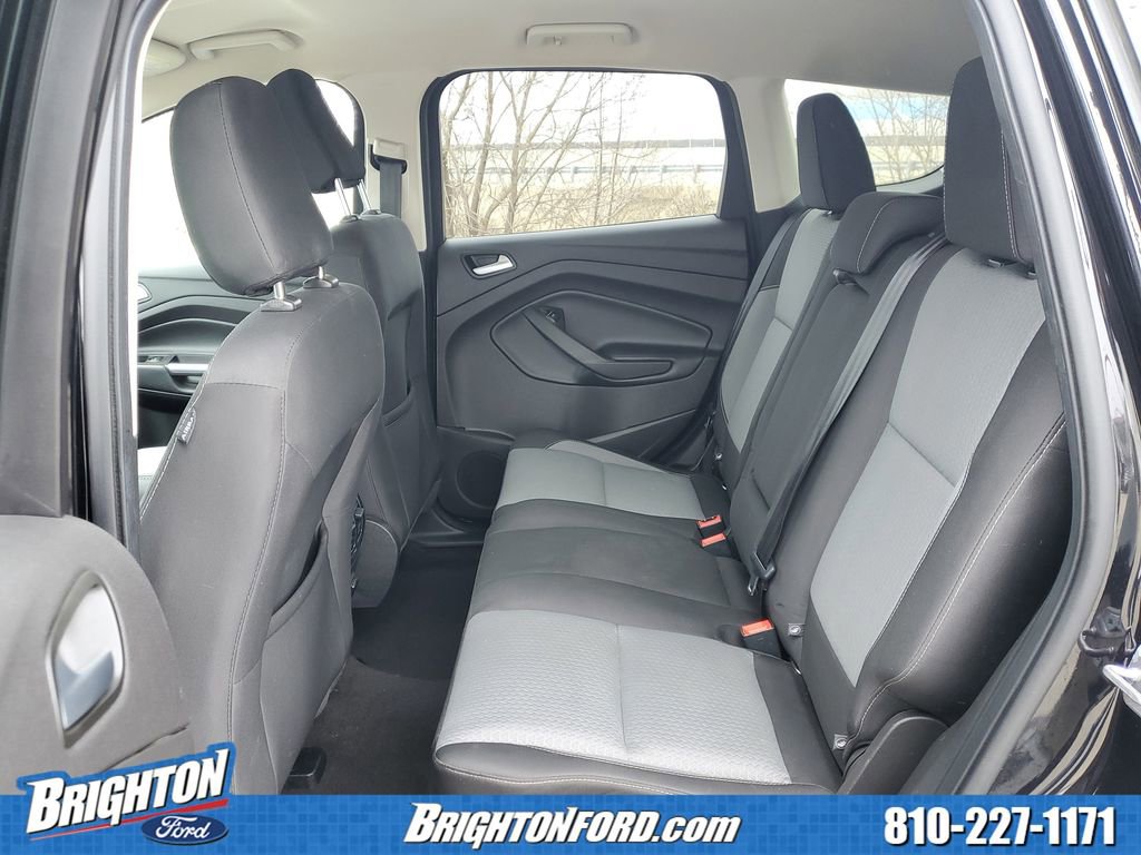 Used 2019 Ford Escape SE image 11