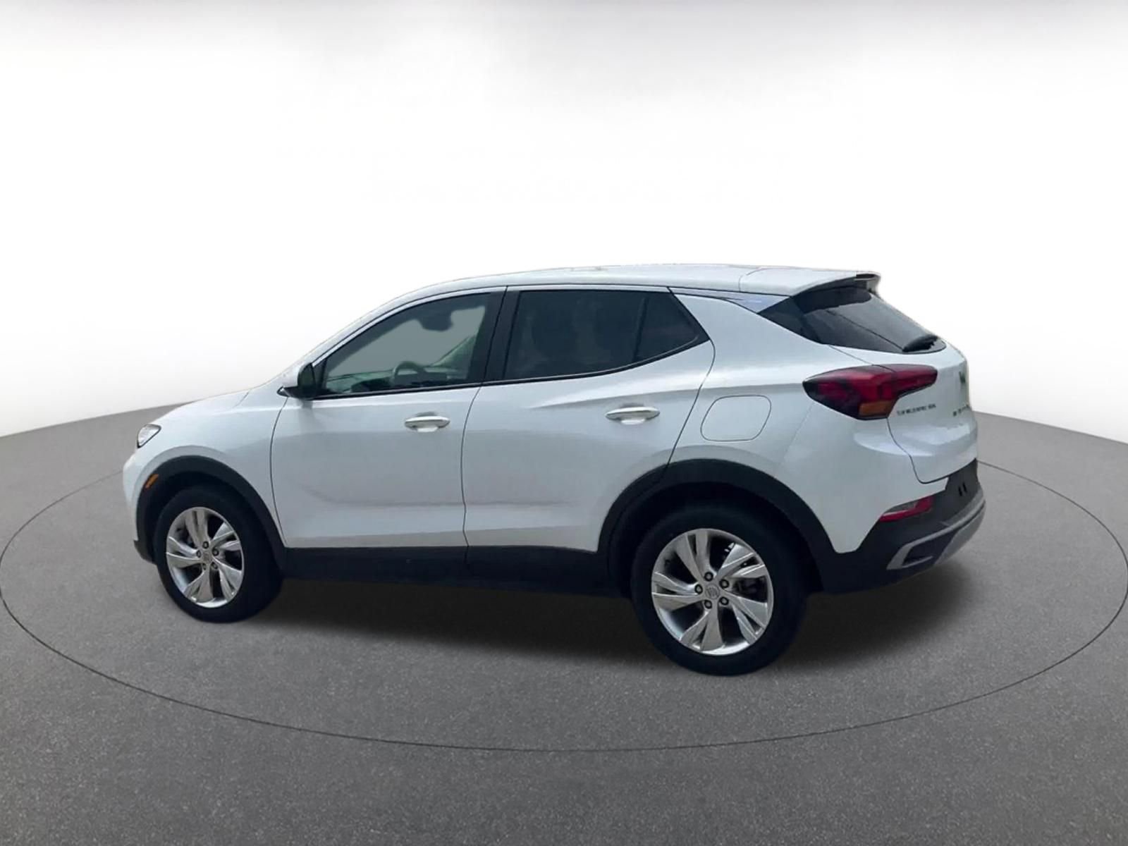 Used 2025 Buick Encore GX Preferred FWD image 10