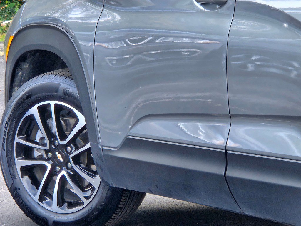 Used 2025 Chevrolet TrailBlazer LT image 14