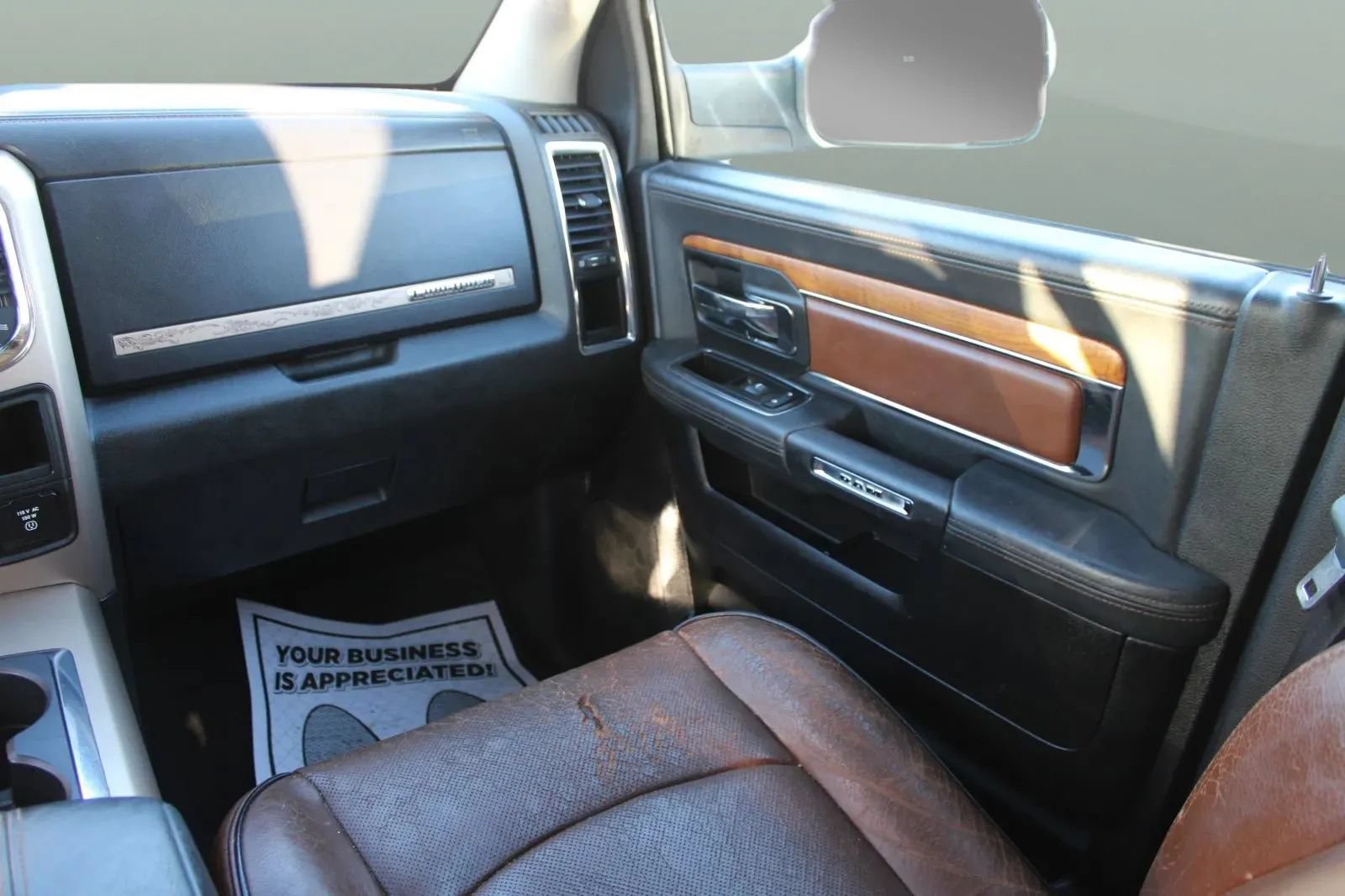 Used 2014 RAM 2500 Longhorn w/ Convenience Group AWD/4WD image 9