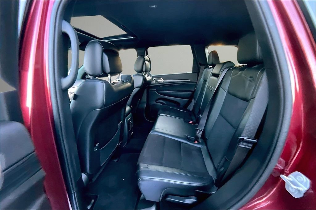 Used 2022 Jeep Grand Cherokee Laredo X AWD/4WD image 23