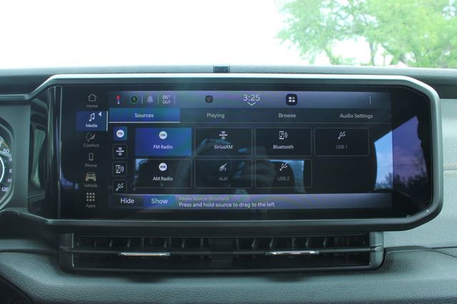 Used 2024 Jeep Wrangler Sport AWD/4WD image 18