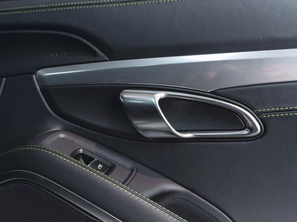 Used 2025 Porsche 718 Boxster S image 30