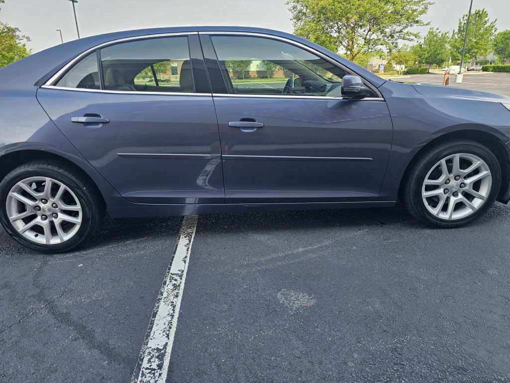 Used 2015 Chevrolet Malibu LT w/ Power Convenience Package FWD image 7