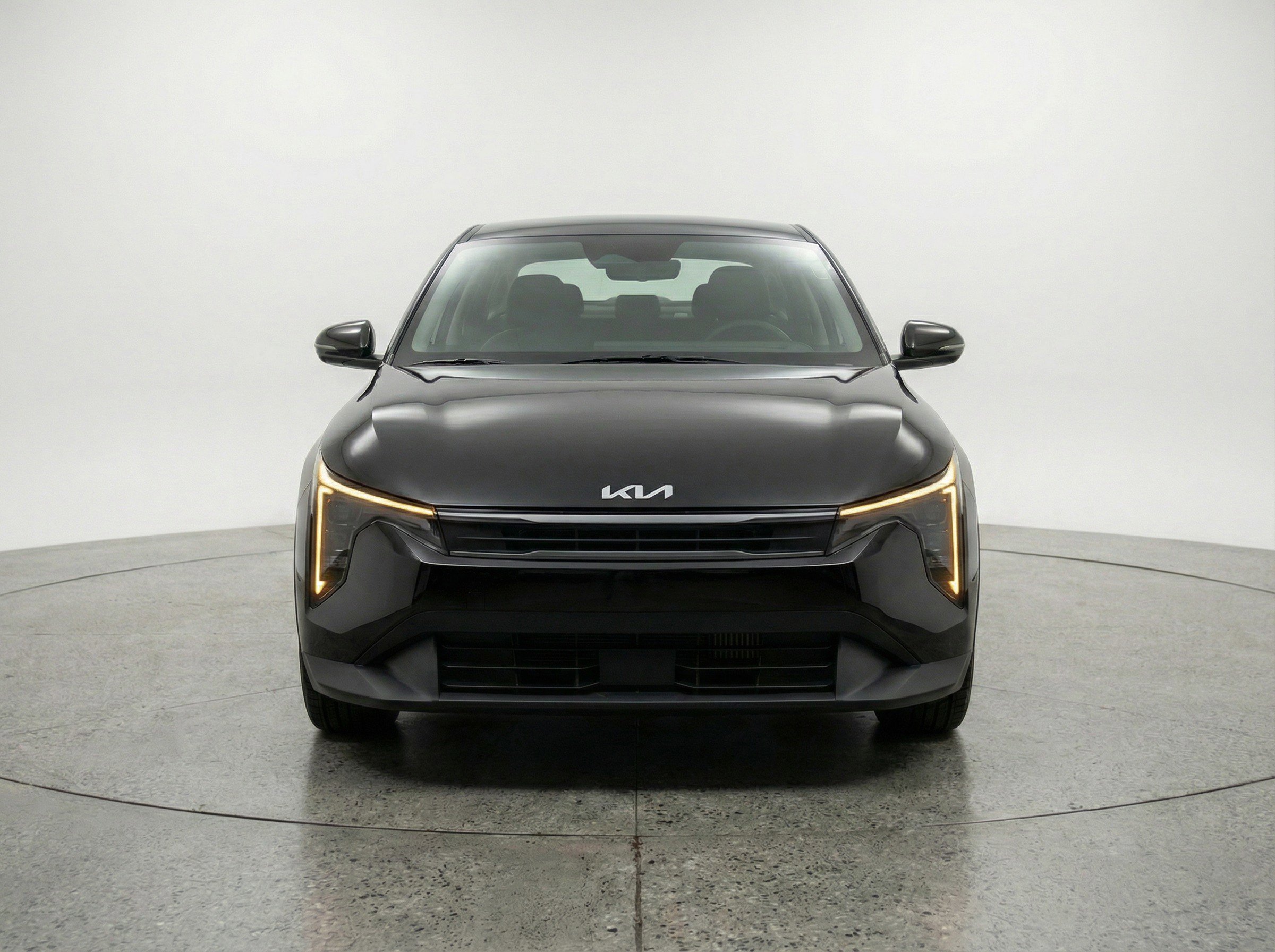 Used 2025 Kia K4 LXS image 2