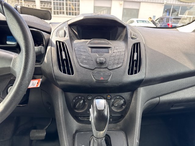 Used 2017 Ford Transit Connect XL FWD image 18