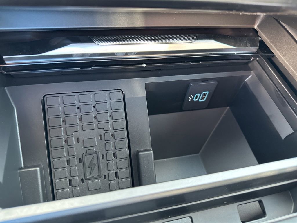 New 2026 Ford F250 Platinum image 37