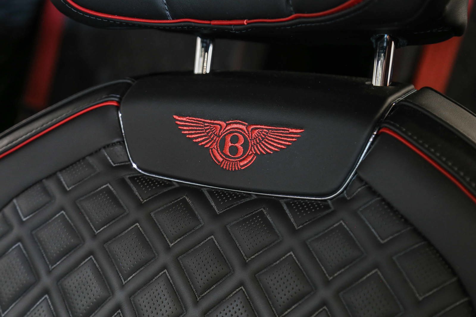Used 2022 Bentley Flying Spur V8 AWD/4WD image 33