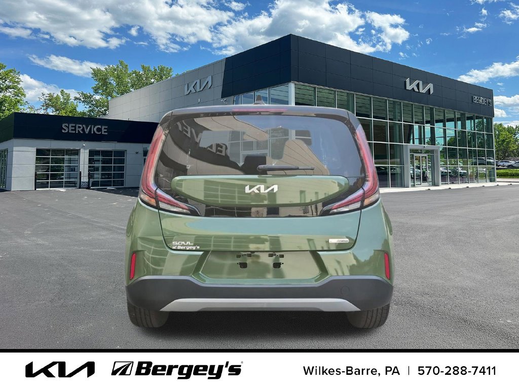 Certified 2023 Kia Soul EX FWD image 19