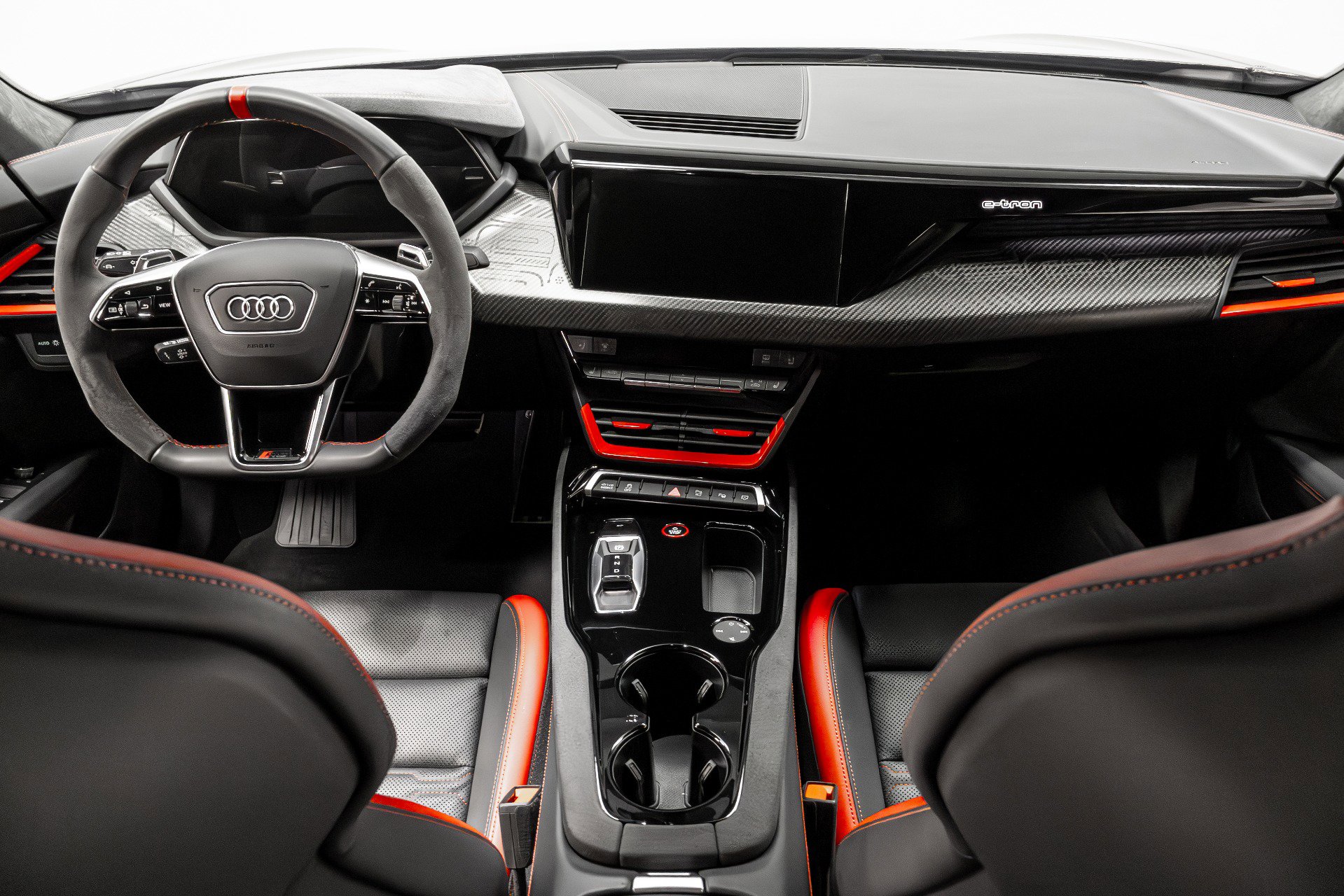 Used 2023 Audi RS e-tron GT image 11