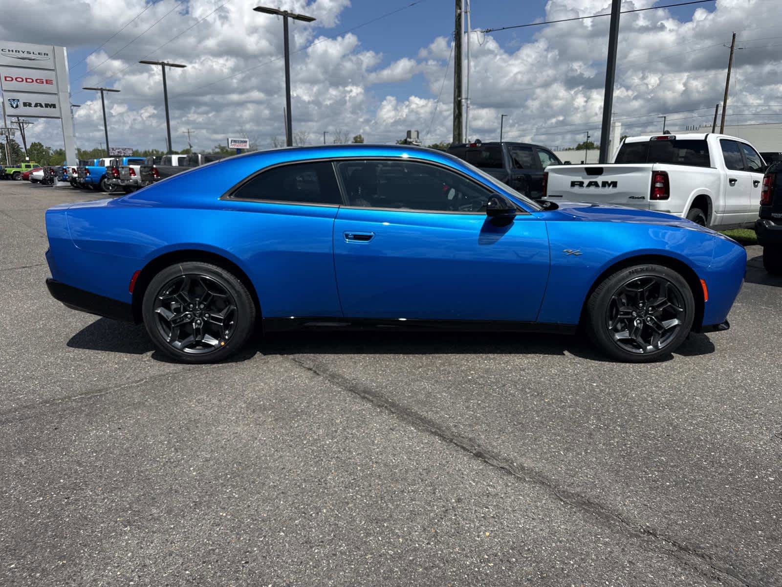 New 2026 Dodge Charger R/T image 6