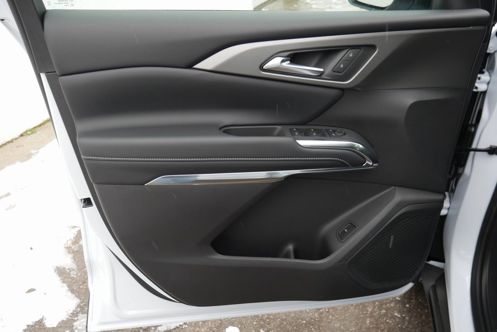 New 2026 Chevrolet Traverse LT w/ LPO, Floor Liner Package image 29