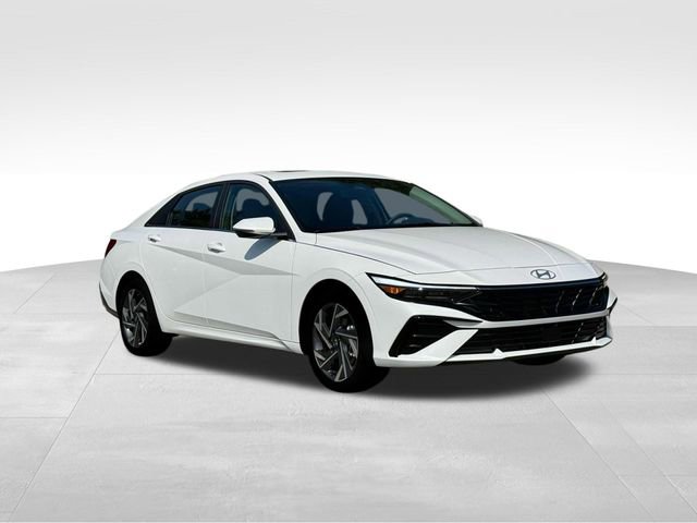 New 2025 Hyundai Elantra Limited image 11