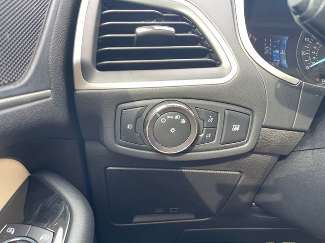 Used 2020 Ford Edge SEL w/ Cold Weather Package AWD/4WD image 21
