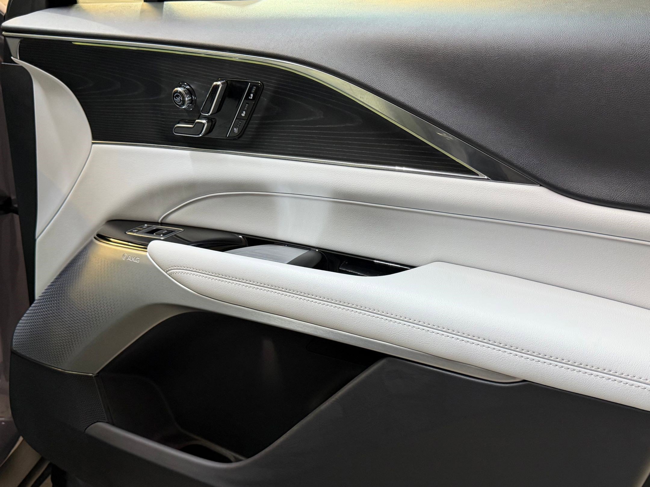 Certified 2024 Cadillac Lyriq Sport image 49