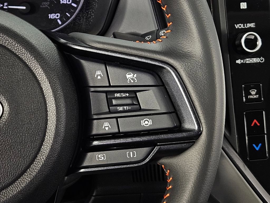 Certified 2025 Subaru Crosstrek 2.5i Limited w/ Crosstrek Mirror Package image 32