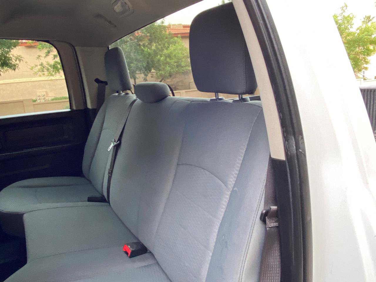 Used 2018 RAM 2500 Tradesman w/ Chrome Appearance Group image 36