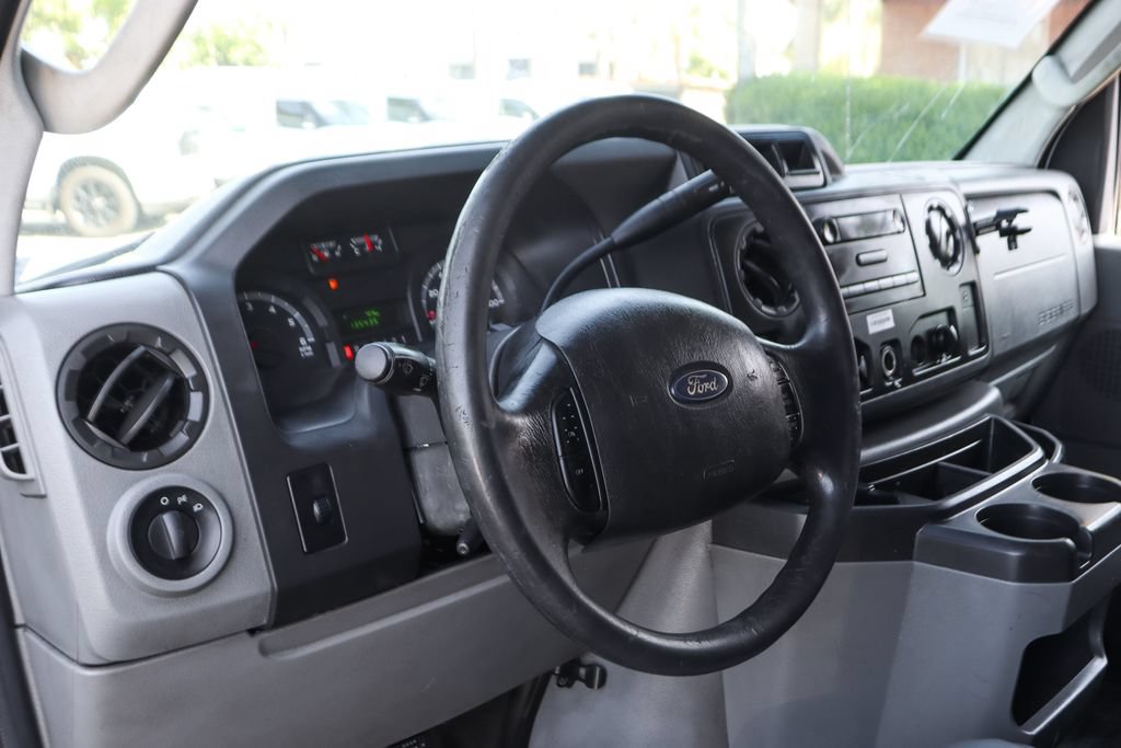 Used 2016 Ford E-450 and Econoline 450 Super Duty w/ Power Windows & Locks Group RWD image 20
