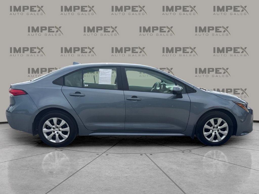 Used 2026 Toyota Corolla LE FWD image 6
