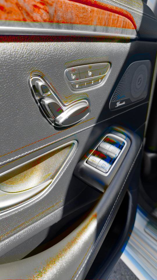 Used 2015 Mercedes-Benz S 550 4dr Sdn S 550 4MATIC image 46