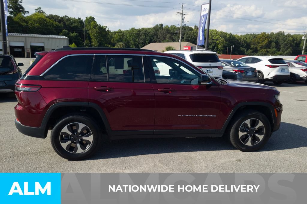 Used 2024 Jeep Grand Cherokee Limited 4xe AWD/4WD image 4
